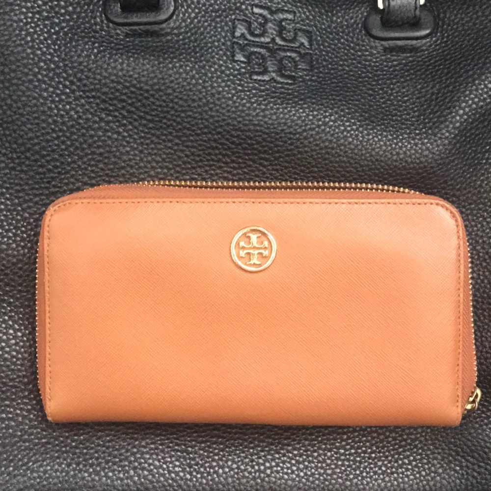 Tory Burch Wallet